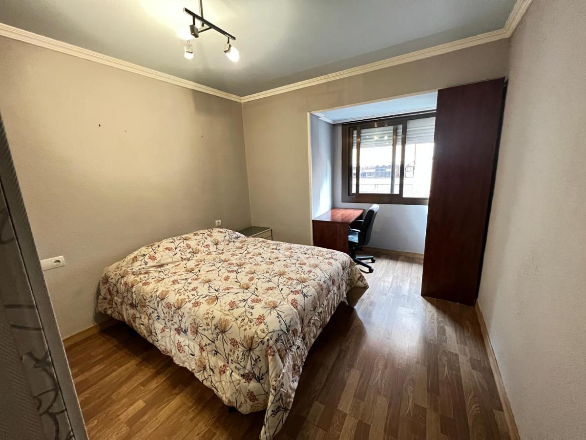 Centro Alicante Apartamento Entero Exteriör bild